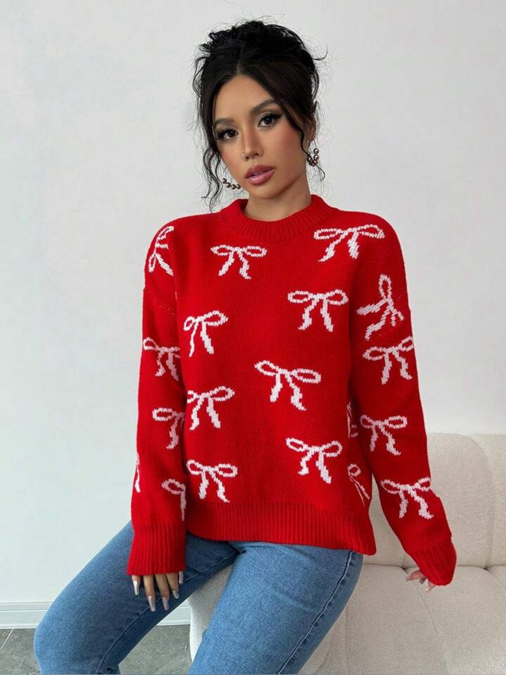 SHEIN Red Crewneck Sweater with White Bow Motif